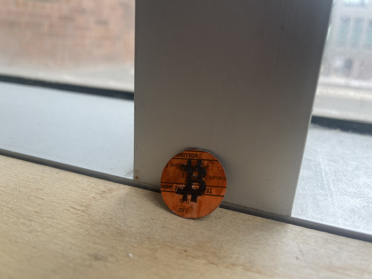 Crypto You Can Hold – screenshot 2