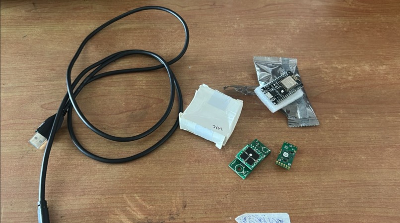 IoT-Based Indoor Air Quality Monitoring with Data Analytics – screenshot 1
