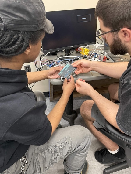 Emergency Sensor Gauntlet – screenshot 2