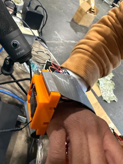 One-handed Drone Simulation – screenshot 3