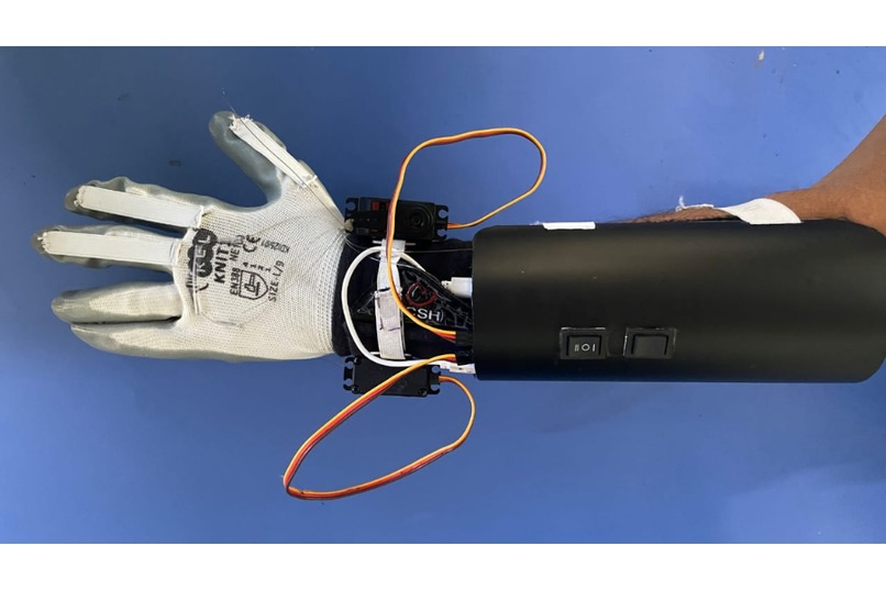 Dextra:Smart Wrist-Hand Orthosis for Functional Independence – screenshot 1