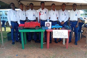 Smart firefighting truck system 