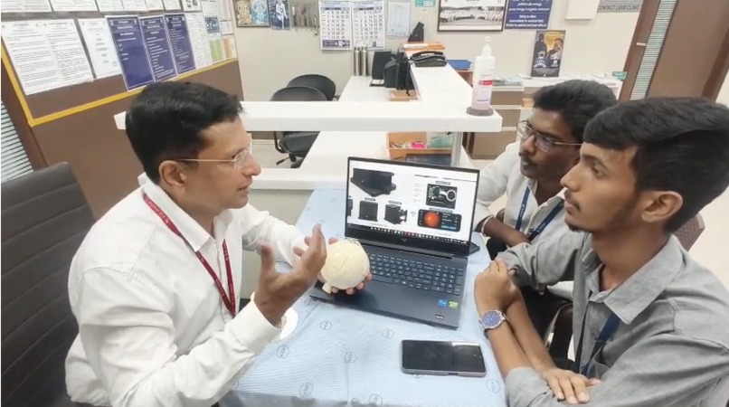 IRIS-AI POWERED EYE SCREENING PARTNER – screenshot 1