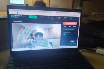 sign language into text language