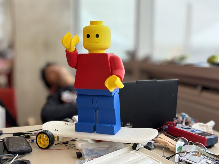 B.O.B. - BRICK ON BOARD – screenshot 1