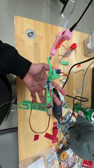 HCP Schematic-to-Fetch Robot Arm – screenshot 3