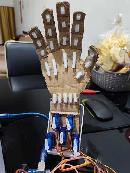 Real-Time Vision-Guided Teleoperated Mechanical Hand – screenshot 3