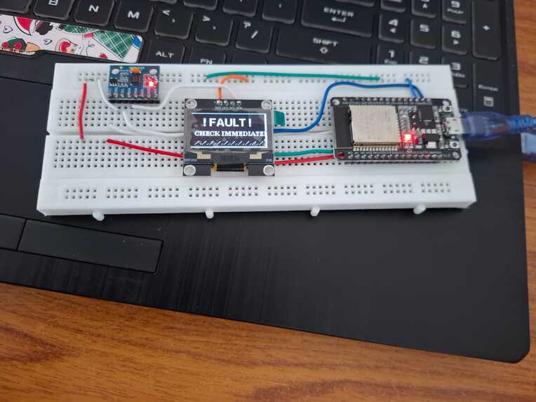 Real-Time Vibration-Based Fault Detector – screenshot 5