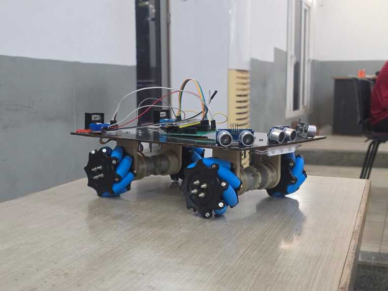 Omnidirectional Disaster Rescue Robot – screenshot 1