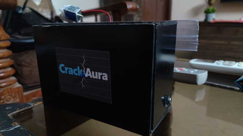 CrackAura – screenshot 1