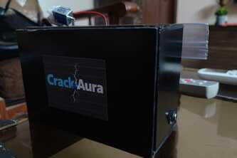 CrackAura