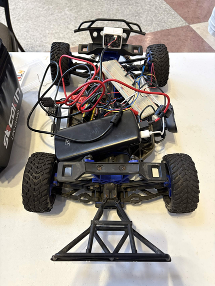 Parking Enforcement RC Car – screenshot 2