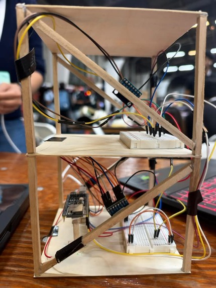 Post-Earthquake Building Sensor – screenshot 2