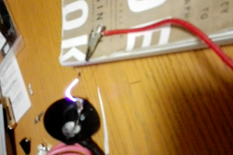 Le Plasma Tweeter (not Twitter)