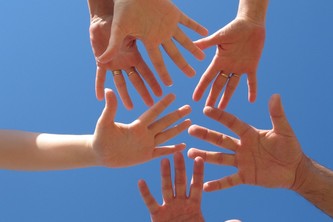 HELPING HANDS Team - Queen's Park Primary School