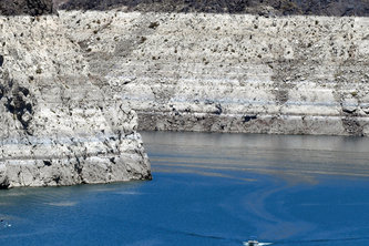 Lake Mead Drought Visualization