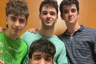 "MANGO" -  H&B - Fashion Copilot