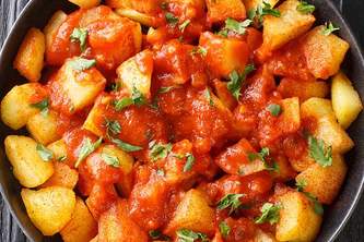 Patatas bravas