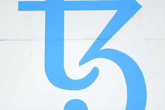 "TrackChain: Decentralized Shipment Tracker"