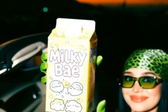 MILKY BAE MOCKUP AD