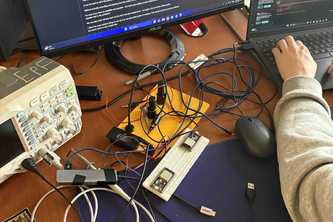 TravelLong - A traveling knowledge buddy