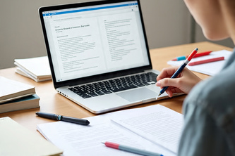 EasyA - Your Browser-Based Article Assistant