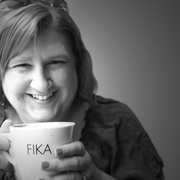 Angela VandenBroek's avatar