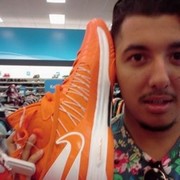 Jonathan Castaneda's avatar