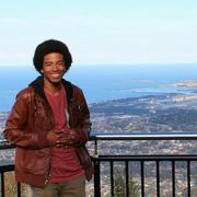 Russell Howell's avatar