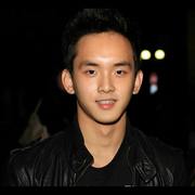 Yik Surn Chong's avatar