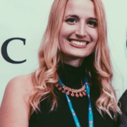 lucia berger's avatar