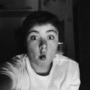 Andra Zaharia's avatar