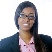 Thais Souza's avatar