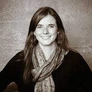 Julia Vieira's avatar