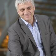 Robert Plana's avatar