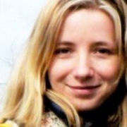 Julie Morris's avatar