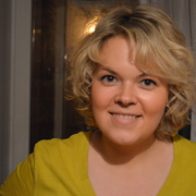 Helen Kuzmich's avatar