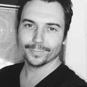 Aron Mohr's avatar