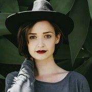 Elvira Murray's avatar