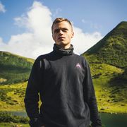 Daniil Muntian's avatar