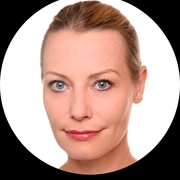 Astrid Ewaz's avatar