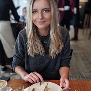 Violetta Victoria Wickenheiser's avatar