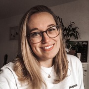 Julia Reger's avatar