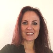 Jackie Ballarini's avatar