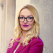 Monica Lira's avatar