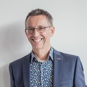 Paul Weber's avatar