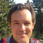 Peter Dezsenyi's avatar