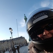 kirsten williamson's avatar