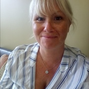 Meg Baker's avatar