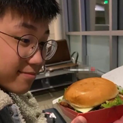 Wei Sheng Tan's avatar